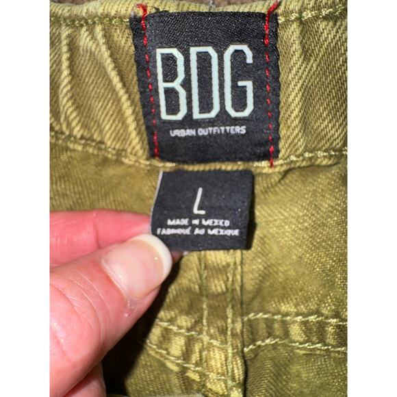 BDG Urban Outfitters Poppy Overdyed Denim Drawstring Short in green size large - Picture 12 of 12